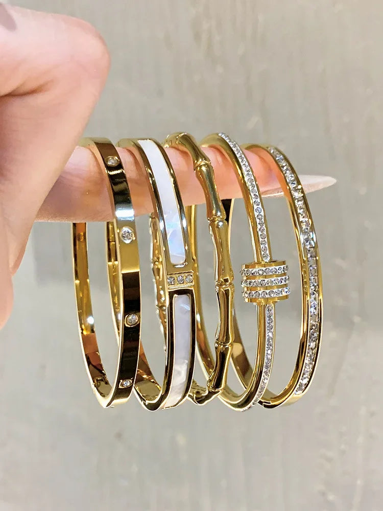 Brazalete de mujer resistente al agua de marca de lujo