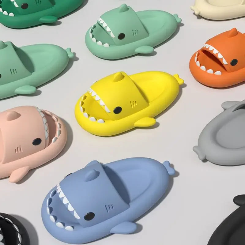 Chanclas de tiburón para niños