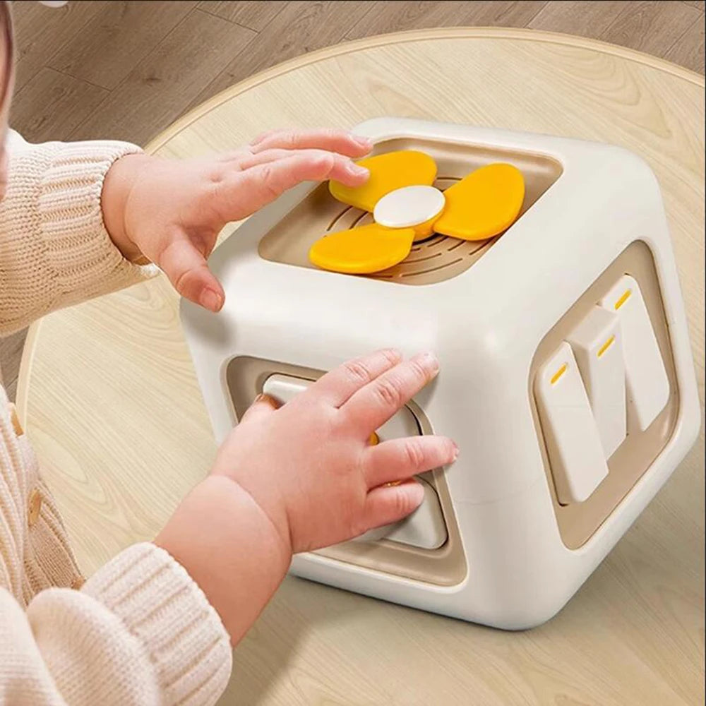 Cube d'activités Montessori 6 en 1 pour bébés 